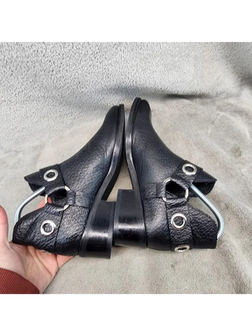 Kaanas Shoes Womens Size 6.5 Black Leather Morelia Harness Ankle Booties *Read*